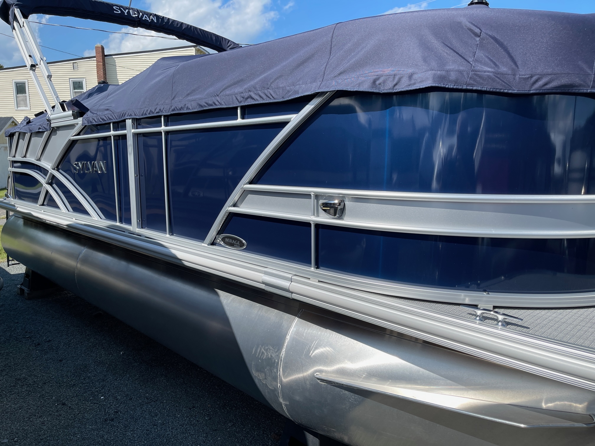 New 2024 Sylvan 8520 8520LZ For Sale in Penhook, VA 5026859673